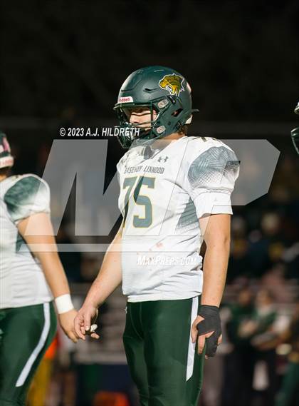 Thumbnail 3 in Saint Thomas Aquinas vs. Basehor-Linwood (KSHSAA 4A Round 3) photogallery.