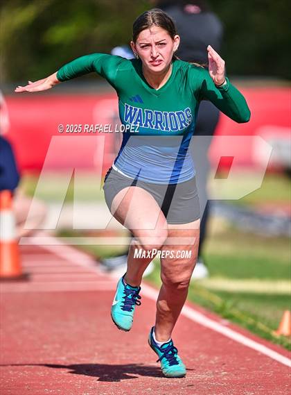 Thumbnail 3 in Rosehill Eagle Relays (Long Jump) photogallery.