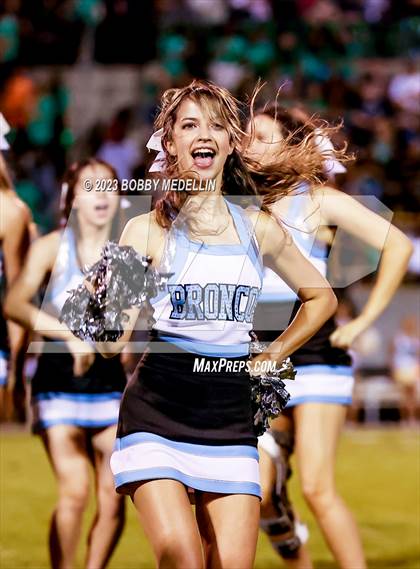 Thumbnail 3 in Clovis North @ Clovis East photogallery.