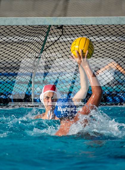 Thumbnail 2 in Santa Fe Christian vs. Rancho Bernardo photogallery.