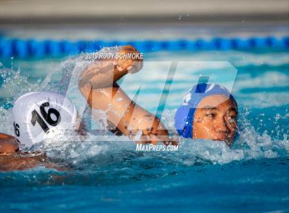 Thumbnail 1 in Santa Fe Christian vs. Rancho Bernardo photogallery.