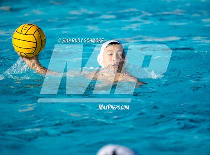 Thumbnail 3 in Santa Fe Christian vs. Rancho Bernardo photogallery.
