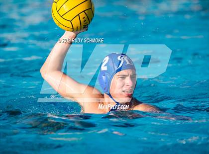 Thumbnail 2 in Santa Fe Christian vs. Rancho Bernardo photogallery.