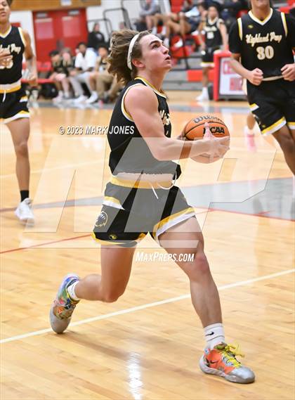 Thumbnail 2 in Shadow Ridge vs. Highland Prep  (Phoenix Union Coyote Classic) photogallery.