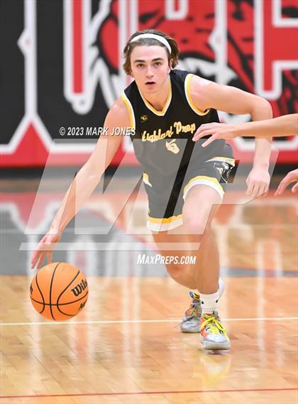 Thumbnail 1 in Shadow Ridge vs. Highland Prep  (Phoenix Union Coyote Classic) photogallery.
