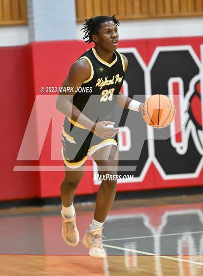 Thumbnail 3 in Shadow Ridge vs. Highland Prep  (Phoenix Union Coyote Classic) photogallery.