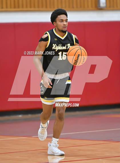 Thumbnail 2 in Shadow Ridge vs. Highland Prep  (Phoenix Union Coyote Classic) photogallery.