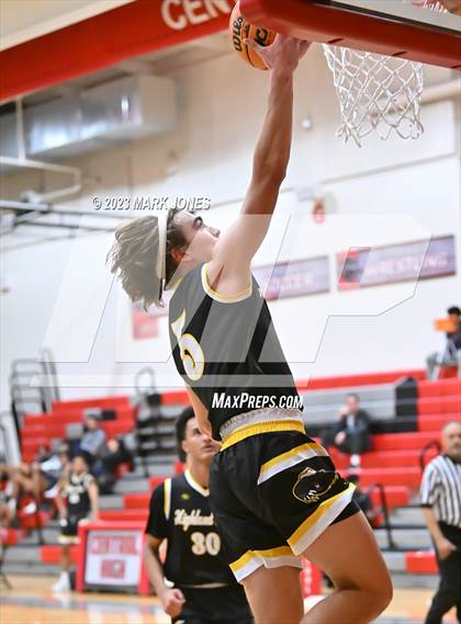 Thumbnail 3 in Shadow Ridge vs. Highland Prep  (Phoenix Union Coyote Classic) photogallery.