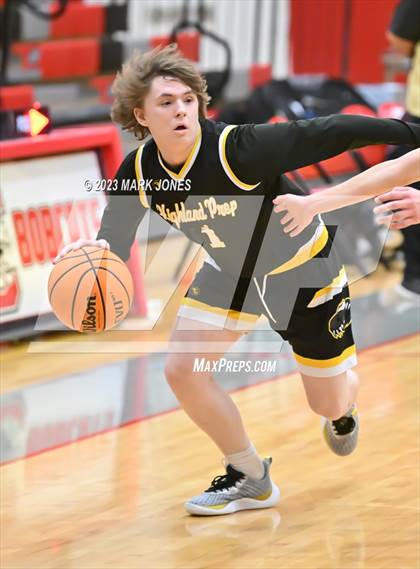 Thumbnail 3 in Shadow Ridge vs. Highland Prep  (Phoenix Union Coyote Classic) photogallery.