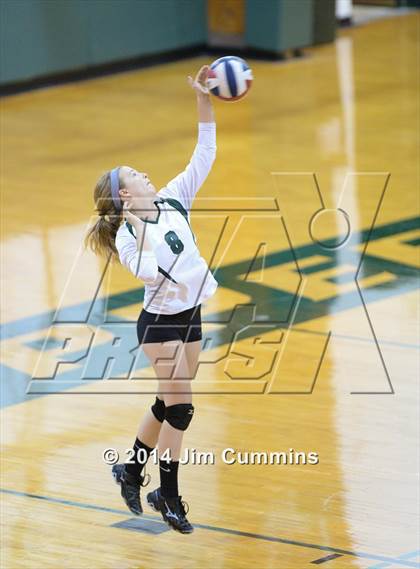Thumbnail 3 in Northside College Prep vs Glenbard West (Hilltopper Invite) photogallery.