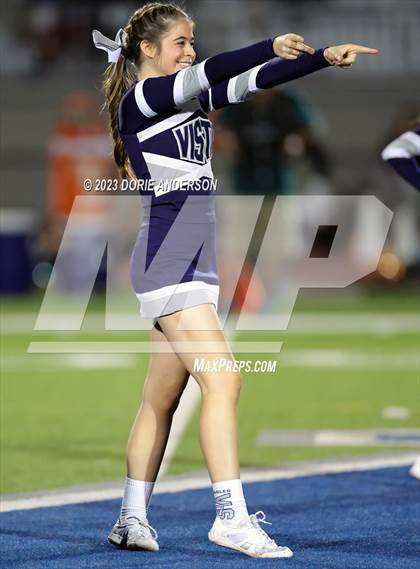 Thumbnail 2 in Vanden @ Vista del Lago photogallery.