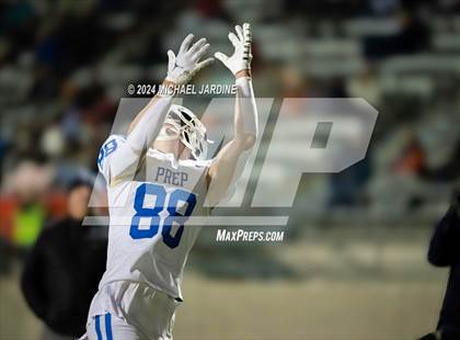 Thumbnail 3 in Lakes vs Seattle Prep (WIAA 3A Round of 16) photogallery.