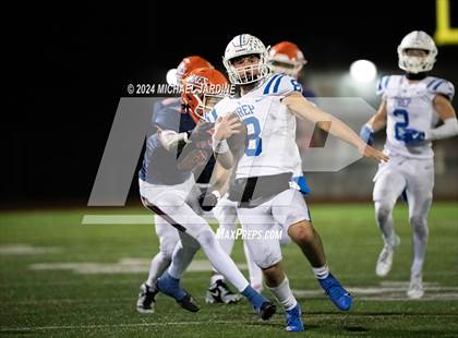 Thumbnail 1 in Lakes vs Seattle Prep (WIAA 3A Round of 16) photogallery.