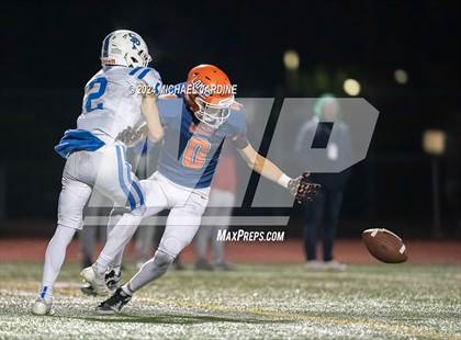 Thumbnail 2 in Lakes vs Seattle Prep (WIAA 3A Round of 16) photogallery.