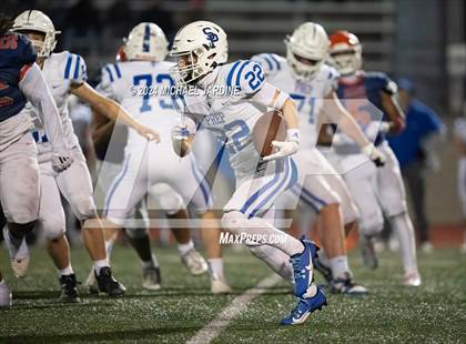 Thumbnail 2 in Lakes vs Seattle Prep (WIAA 3A Round of 16) photogallery.