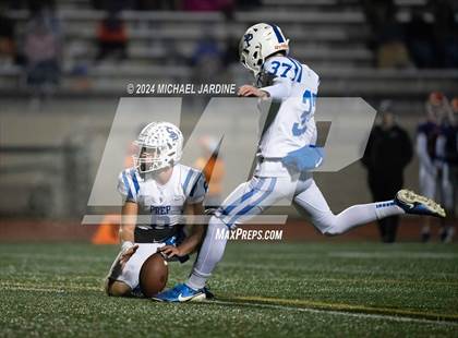 Thumbnail 1 in Lakes vs Seattle Prep (WIAA 3A Round of 16) photogallery.