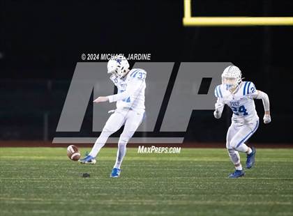 Thumbnail 1 in Lakes vs Seattle Prep (WIAA 3A Round of 16) photogallery.