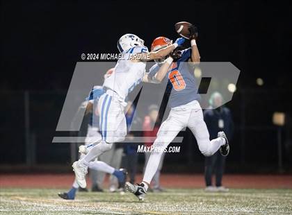Thumbnail 1 in Lakes vs Seattle Prep (WIAA 3A Round of 16) photogallery.