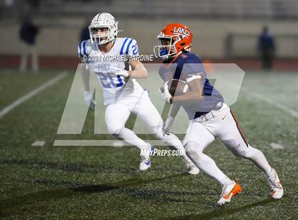Thumbnail 1 in Lakes vs Seattle Prep (WIAA 3A Round of 16) photogallery.