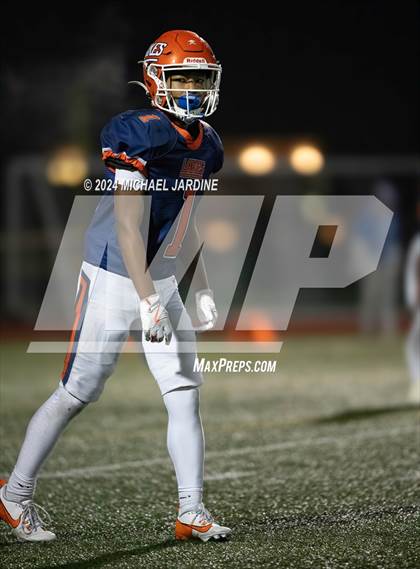 Thumbnail 2 in Lakes vs Seattle Prep (WIAA 3A Round of 16) photogallery.