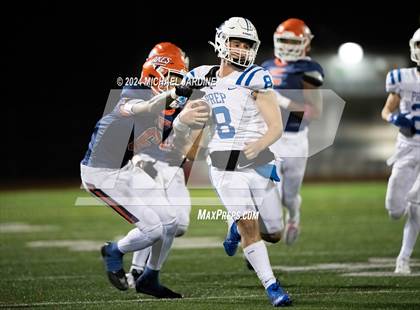 Thumbnail 3 in Lakes vs Seattle Prep (WIAA 3A Round of 16) photogallery.