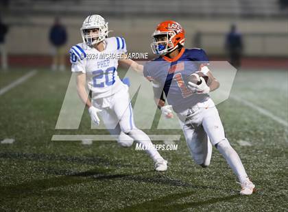 Thumbnail 2 in Lakes vs Seattle Prep (WIAA 3A Round of 16) photogallery.