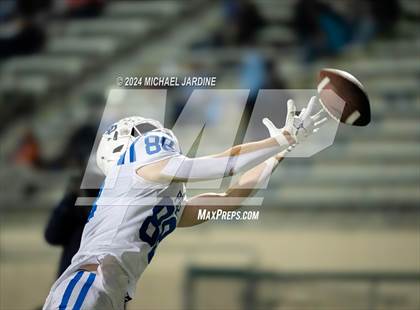 Thumbnail 2 in Lakes vs Seattle Prep (WIAA 3A Round of 16) photogallery.