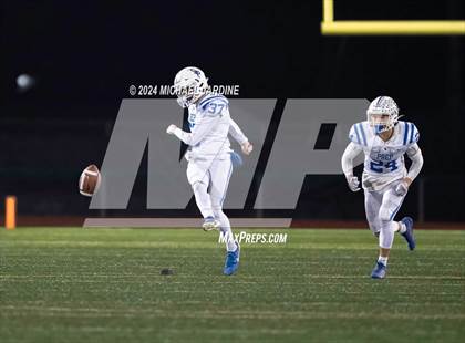 Thumbnail 2 in Lakes vs Seattle Prep (WIAA 3A Round of 16) photogallery.