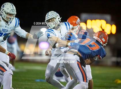 Thumbnail 3 in Lakes vs Seattle Prep (WIAA 3A Round of 16) photogallery.