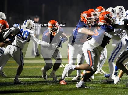 Thumbnail 1 in Lakes vs Seattle Prep (WIAA 3A Round of 16) photogallery.