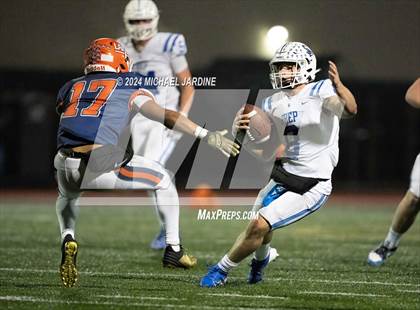 Thumbnail 3 in Lakes vs Seattle Prep (WIAA 3A Round of 16) photogallery.
