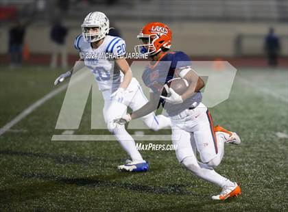 Thumbnail 2 in Lakes vs Seattle Prep (WIAA 3A Round of 16) photogallery.