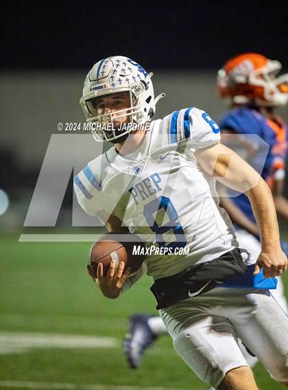 Thumbnail 2 in Lakes vs Seattle Prep (WIAA 3A Round of 16) photogallery.