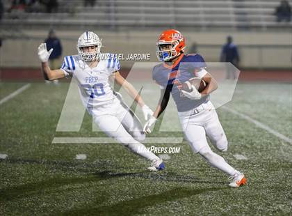 Thumbnail 3 in Lakes vs Seattle Prep (WIAA 3A Round of 16) photogallery.