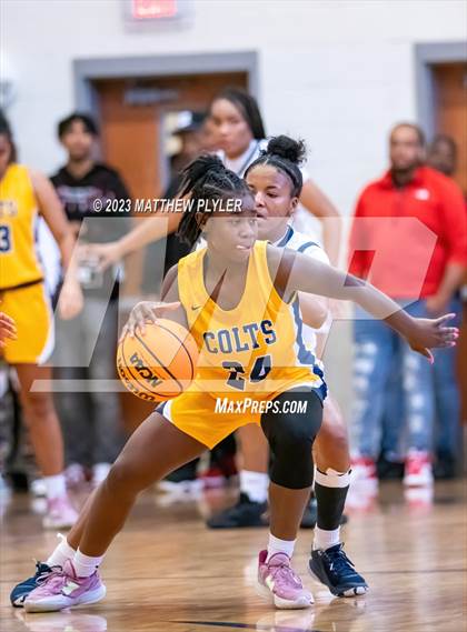 Thumbnail 3 in Rocky Mount vs Cape Fear (NCHSAA 3A East Regional Final) photogallery.