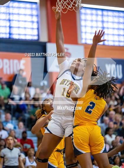 Thumbnail 1 in Rocky Mount vs Cape Fear (NCHSAA 3A East Regional Final) photogallery.