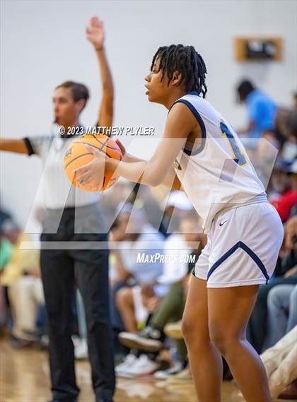Thumbnail 3 in Rocky Mount vs Cape Fear (NCHSAA 3A East Regional Final) photogallery.
