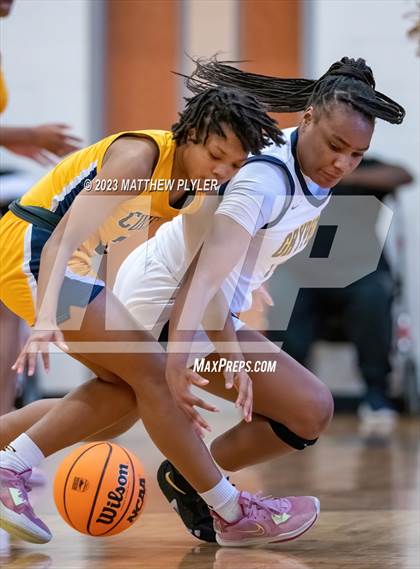 Thumbnail 2 in Rocky Mount vs Cape Fear (NCHSAA 3A East Regional Final) photogallery.