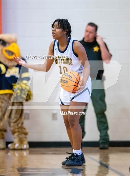 Thumbnail 3 in Rocky Mount vs Cape Fear (NCHSAA 3A East Regional Final) photogallery.