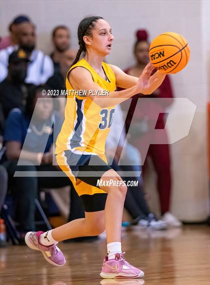 Thumbnail 3 in Rocky Mount vs Cape Fear (NCHSAA 3A East Regional Final) photogallery.