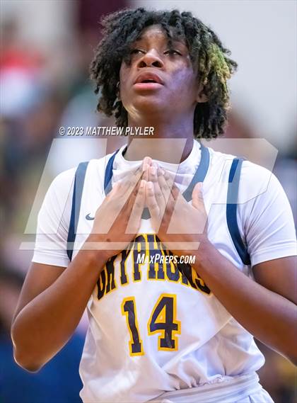 Thumbnail 1 in Rocky Mount vs Cape Fear (NCHSAA 3A East Regional Final) photogallery.