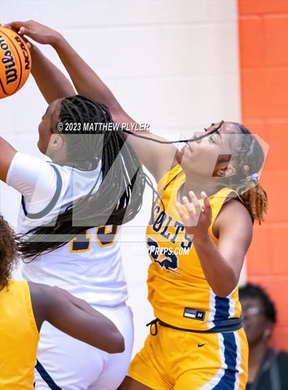 Thumbnail 2 in Rocky Mount vs Cape Fear (NCHSAA 3A East Regional Final) photogallery.
