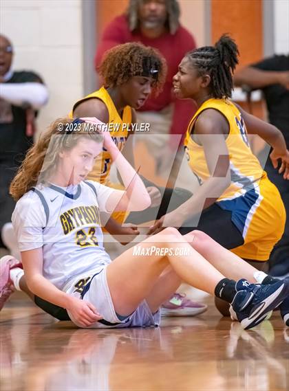 Thumbnail 3 in Rocky Mount vs Cape Fear (NCHSAA 3A East Regional Final) photogallery.
