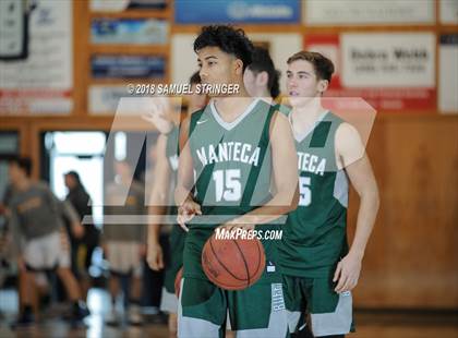 Thumbnail 2 in Manteca vs. Turlock (Modesto Christian Holiday Hoops Classic) photogallery.