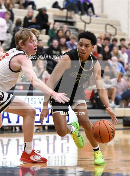 Thumbnail 3 in Jesuit @ Lake Oswego photogallery.
