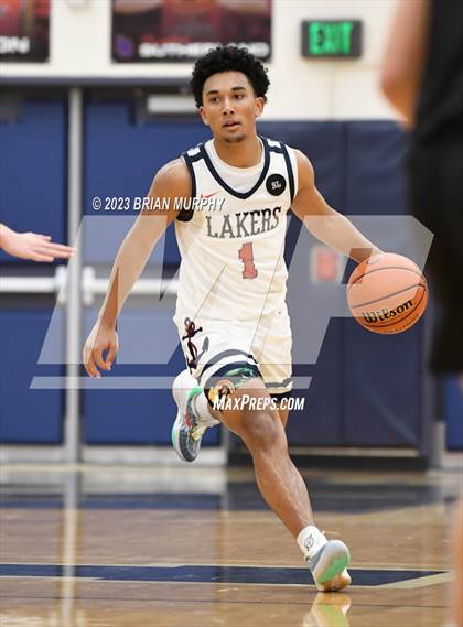 Thumbnail 3 in Jesuit @ Lake Oswego photogallery.