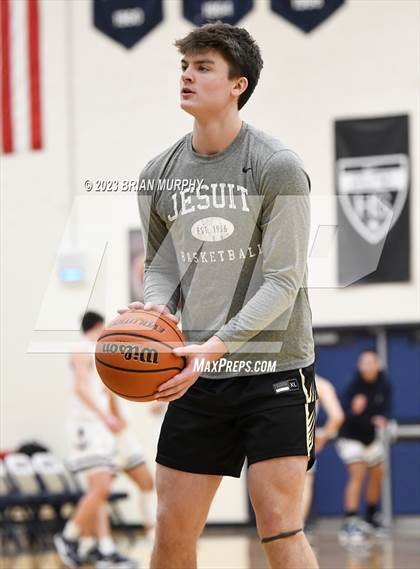 Thumbnail 3 in Jesuit @ Lake Oswego photogallery.