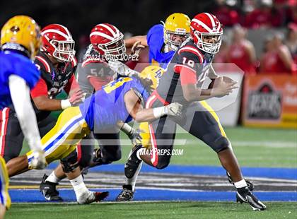 Thumbnail 3 in La Mirada @ Mater Dei photogallery.