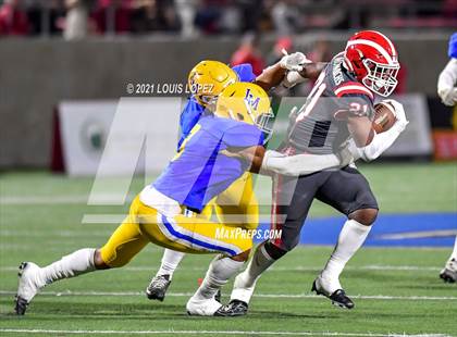 Thumbnail 1 in La Mirada @ Mater Dei photogallery.