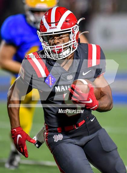Thumbnail 1 in La Mirada @ Mater Dei photogallery.